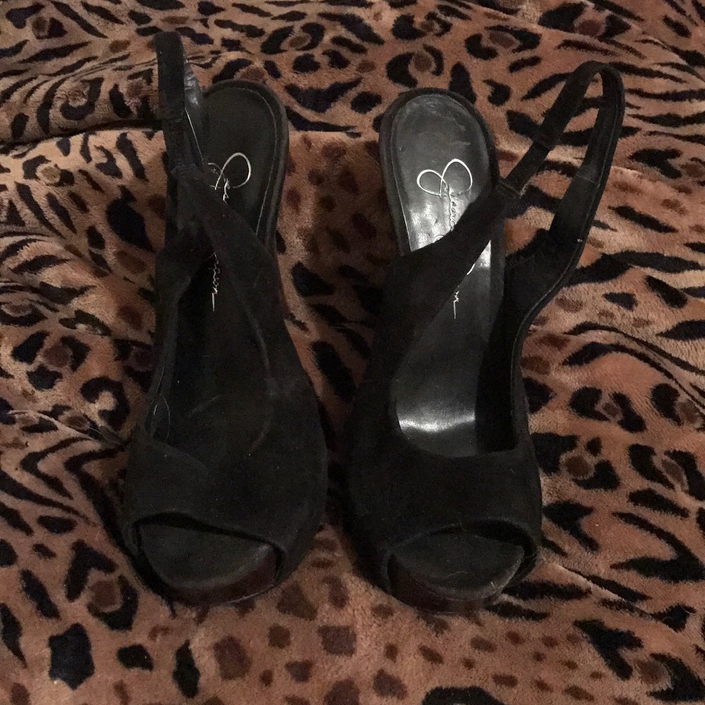 Jessica Simpson black suede sling back wooden hee